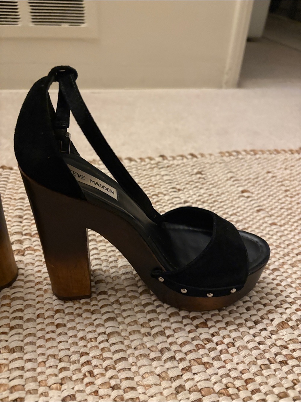 Steve Madden Black Suede Platform Block Heels 👠 ❤️🐻 - Picture 5 of 9